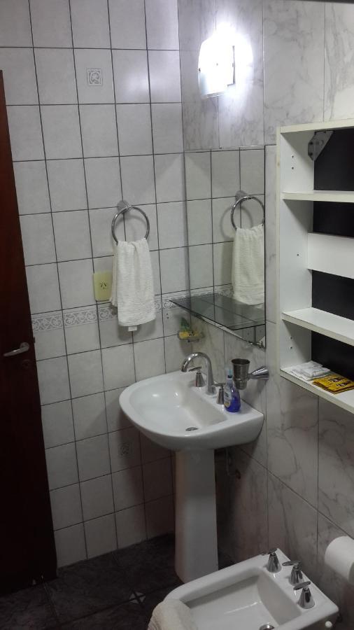 Casa Folks Bed & Breakfast Puerto Iguazú Eksteriør bilde