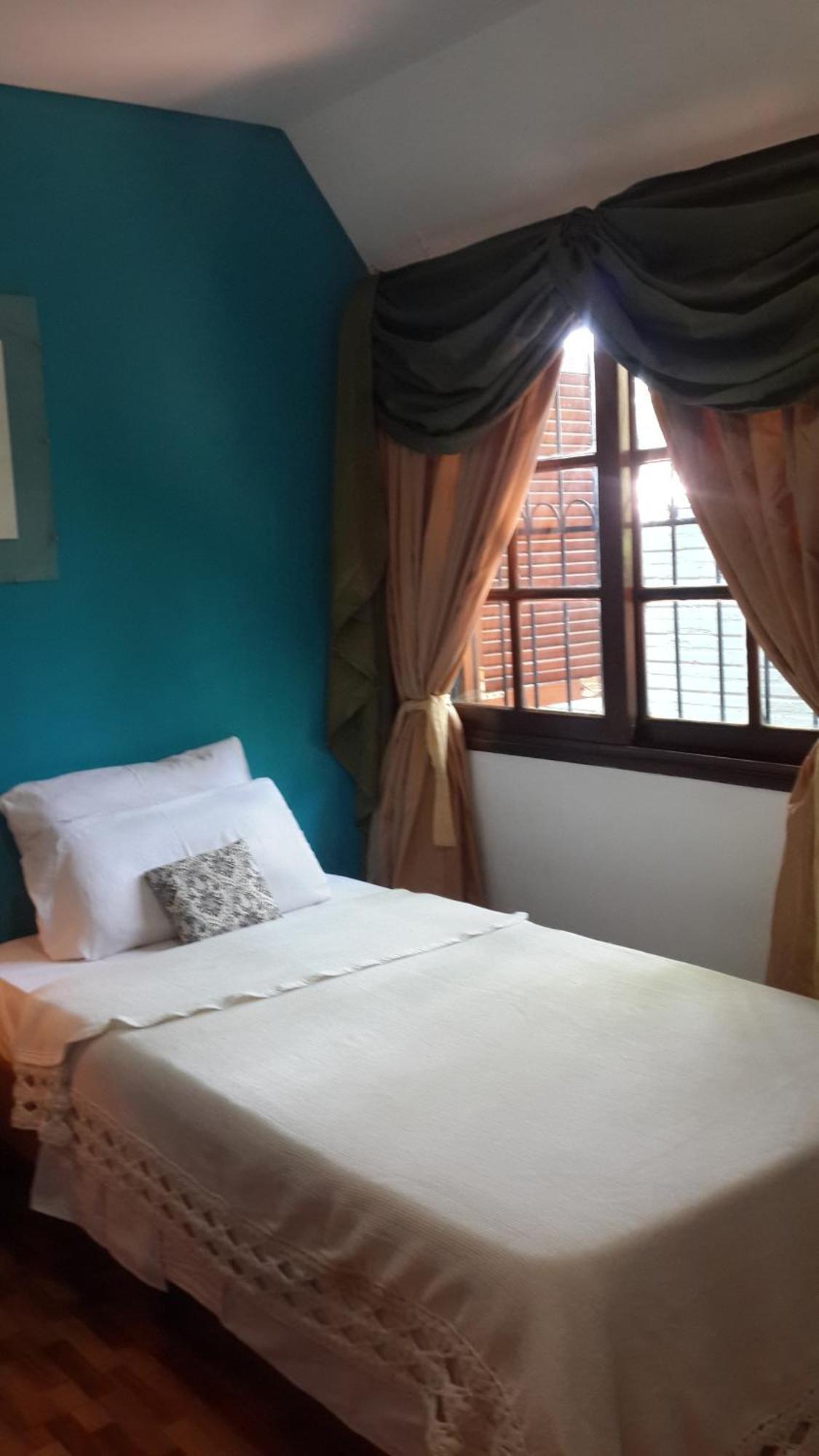 Casa Folks Bed & Breakfast Puerto Iguazú Eksteriør bilde