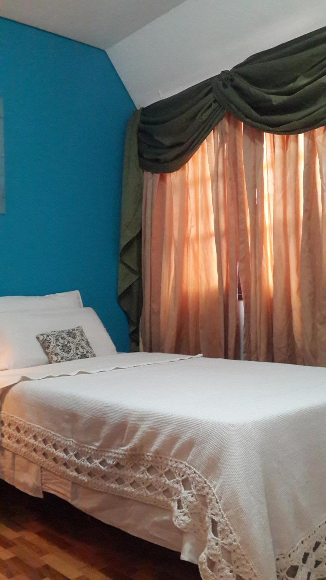 Casa Folks Bed & Breakfast Puerto Iguazú Eksteriør bilde